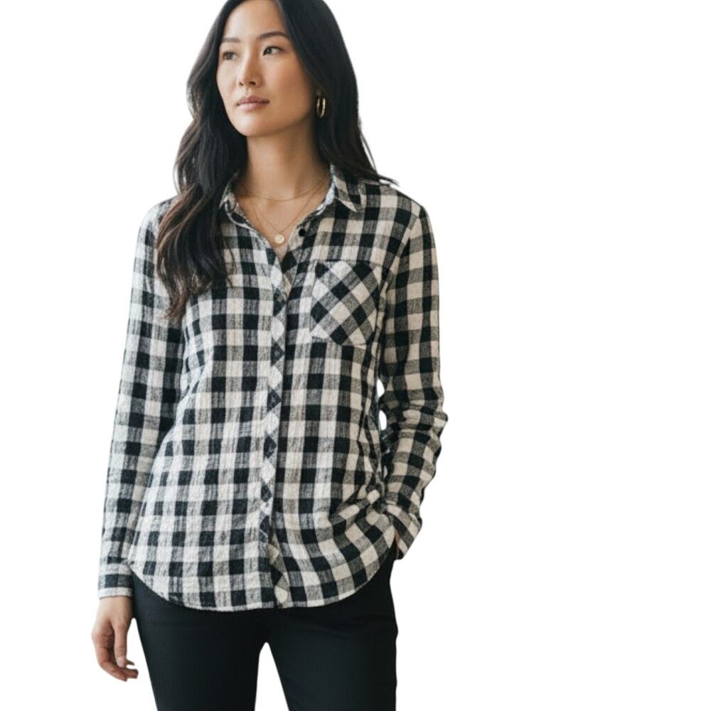 Foxcroft Black White Plaid Button Front Blouse Size 12 Long Sleeve Stretch EUC